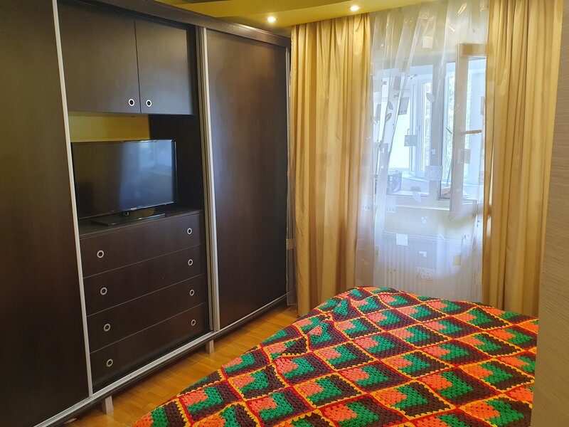 Drumul Taberei, Ghencea, Steaua, vanzare 4 camere,1/10,bl 84,sdec,156900E